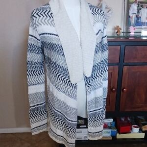 Absolutely Creative Worldwide N.Y. Black and White Chevron Cardigan